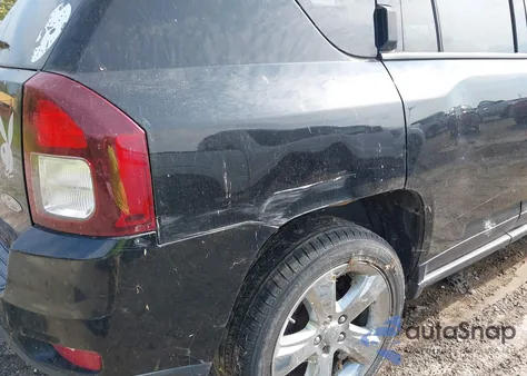 2015 Jeep Compass High Altitude Edition z USA, uszkodzony, nr VIN 1C4NJDEB8FD292941